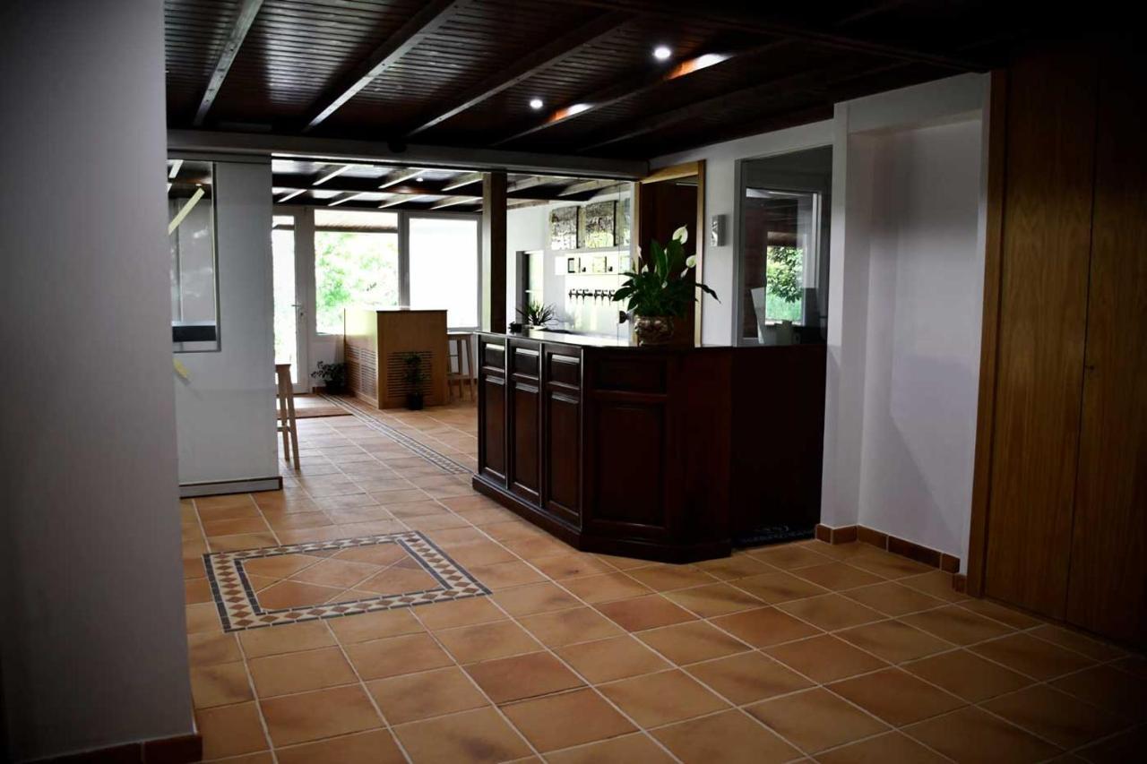 פוברה דו קאראמינל Pincheiro Apartamentos Turisticos מראה חיצוני תמונה