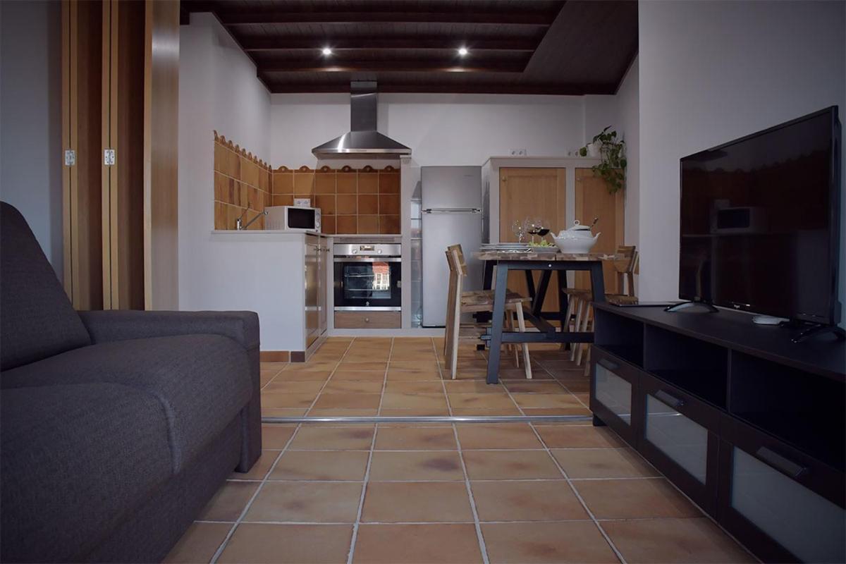 פוברה דו קאראמינל Pincheiro Apartamentos Turisticos מראה חיצוני תמונה