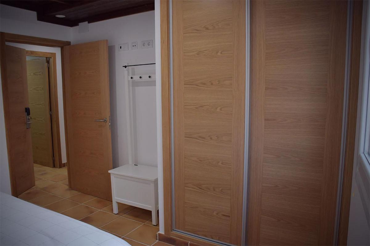 פוברה דו קאראמינל Pincheiro Apartamentos Turisticos מראה חיצוני תמונה
