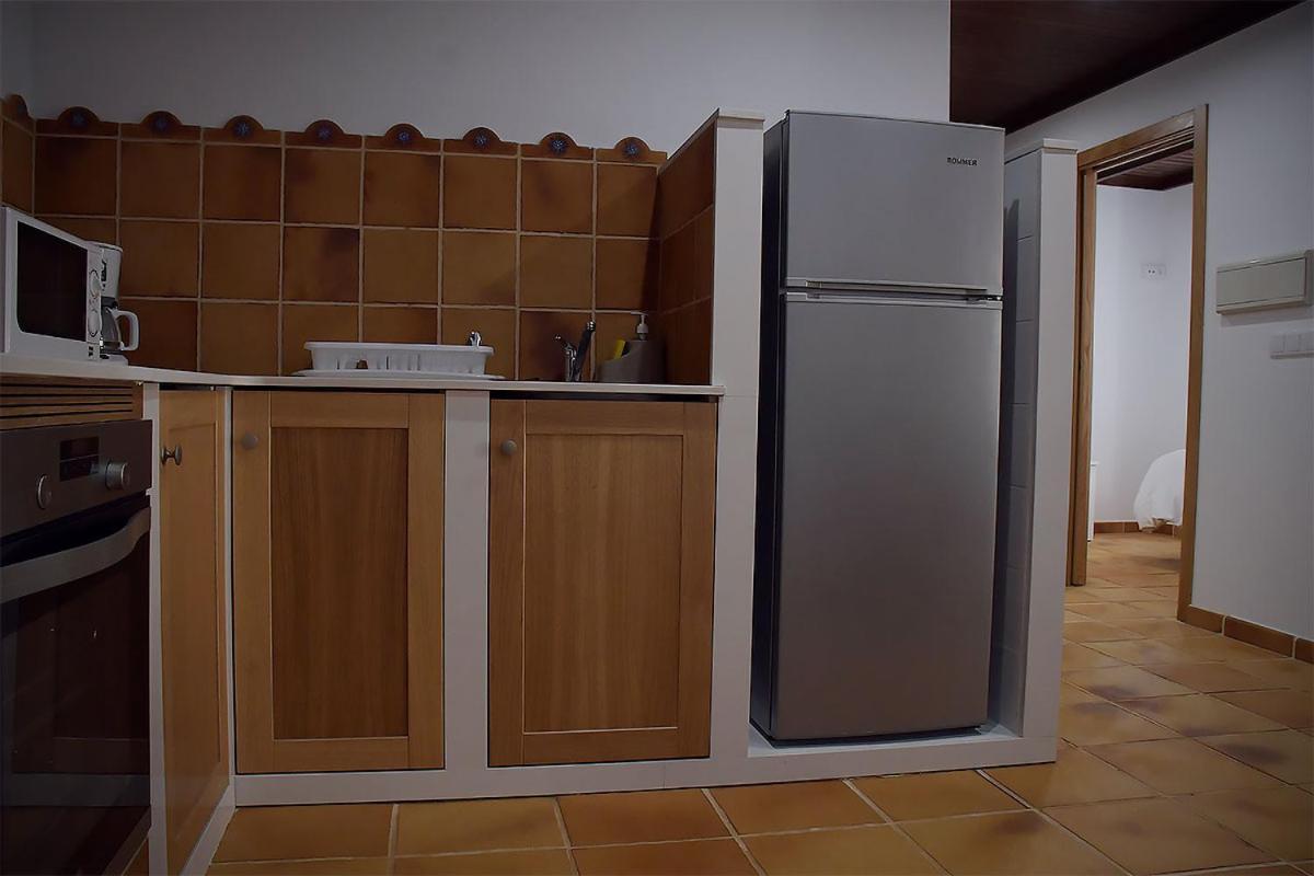 פוברה דו קאראמינל Pincheiro Apartamentos Turisticos מראה חיצוני תמונה