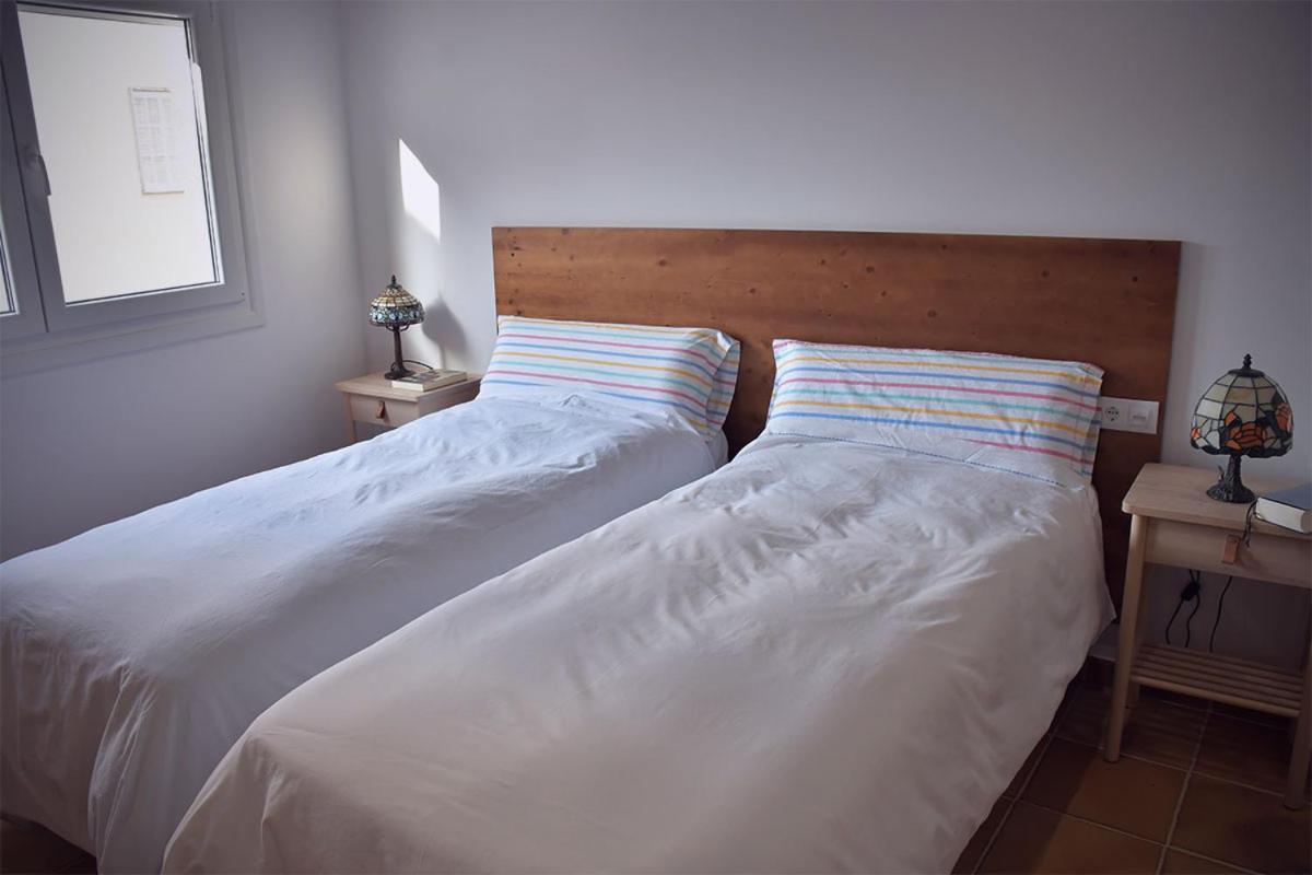 פוברה דו קאראמינל Pincheiro Apartamentos Turisticos מראה חיצוני תמונה